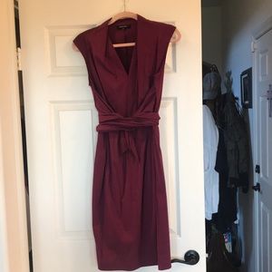 Maroon flattering wrap obj belt dress.